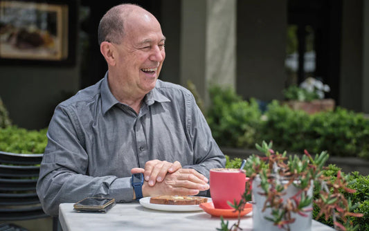 How to Talk to Elderly Parents About Using Fall Detection Devices